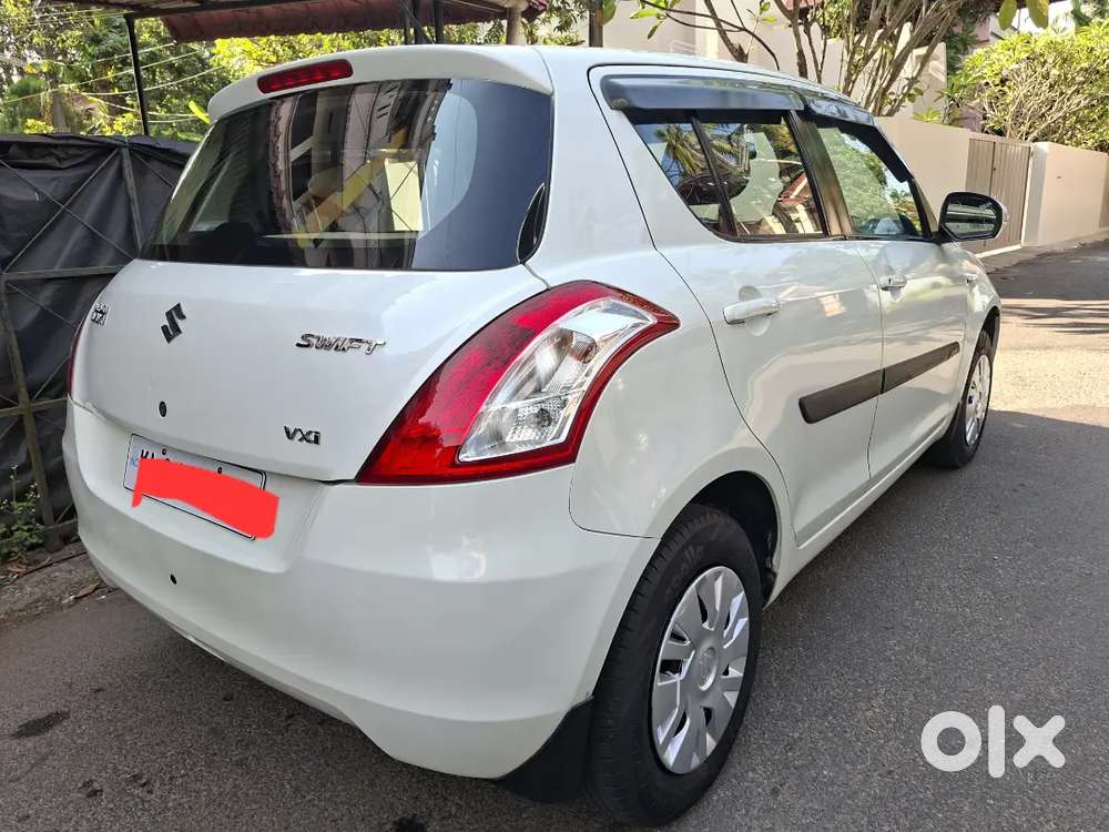 Maruti Suzuki Swift Vxi 2014