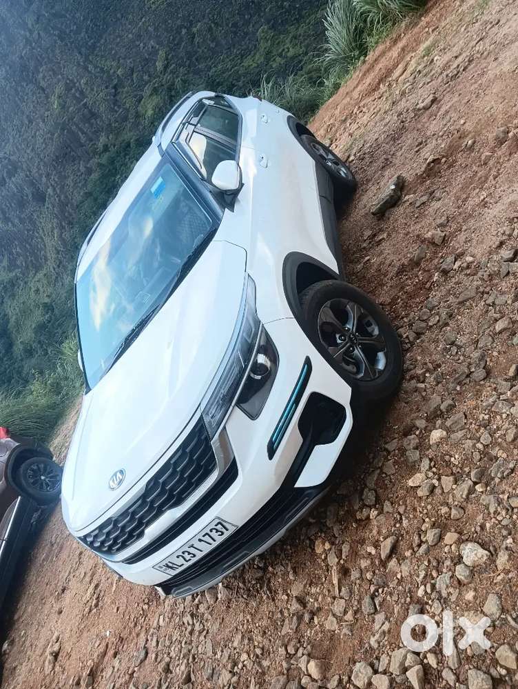 Kia Seltos 2021 Model Good Condition For Sale(glacier White Pearl)