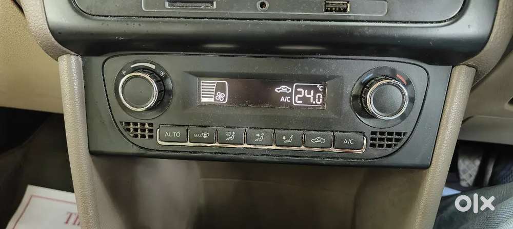 Skoda Rapid Elegance 2014