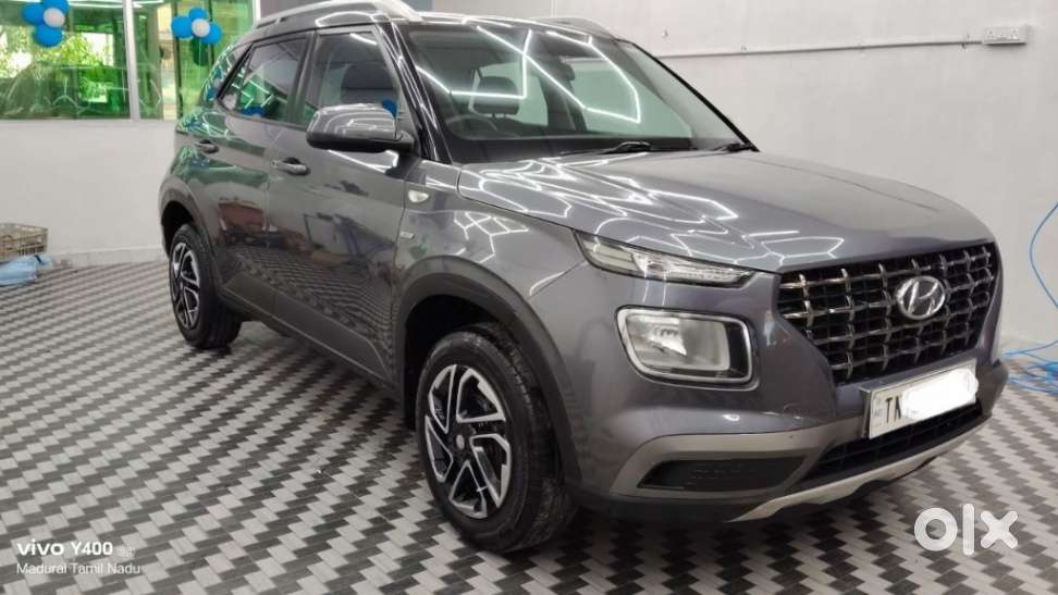 Hyundai Venue S Turbo Dct, 2019, Petrol