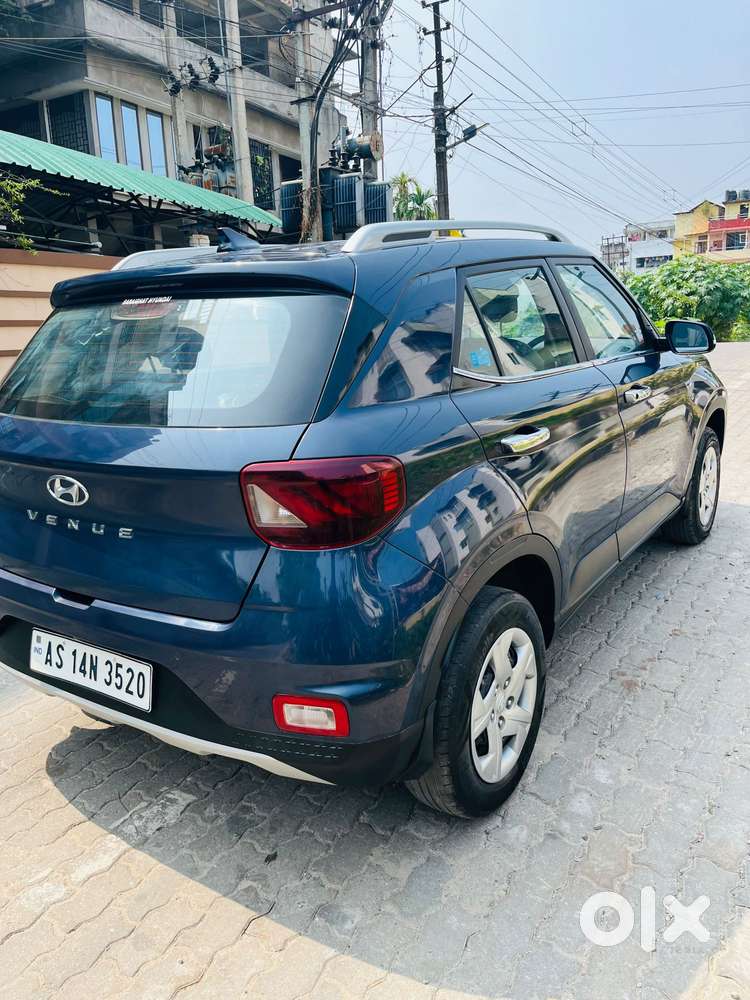 Hyundai Venue 1.2 S Plus, 2021, Petrol