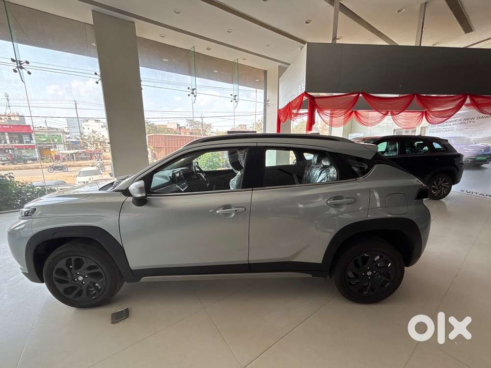 Maruti Suzuki Grand Vitara 7 Seater 2026 Cng & Hybrids Good Condition