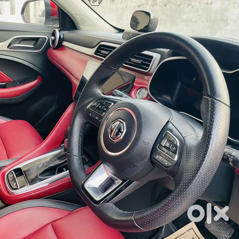 Mg Astor 1.5 Savvy Cvt S Red, 2022, Petrol