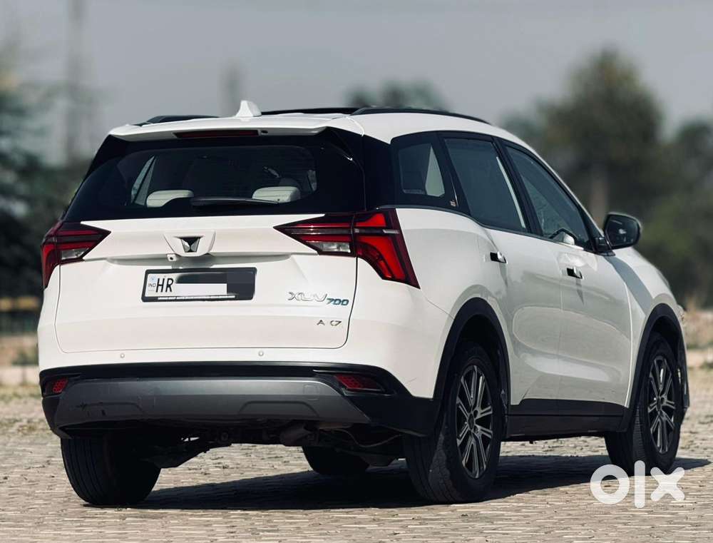 Mahindra Xuv700 2.2 Ax 7 Diesel At Luxury Pack Str Awd, 2023, Diesel