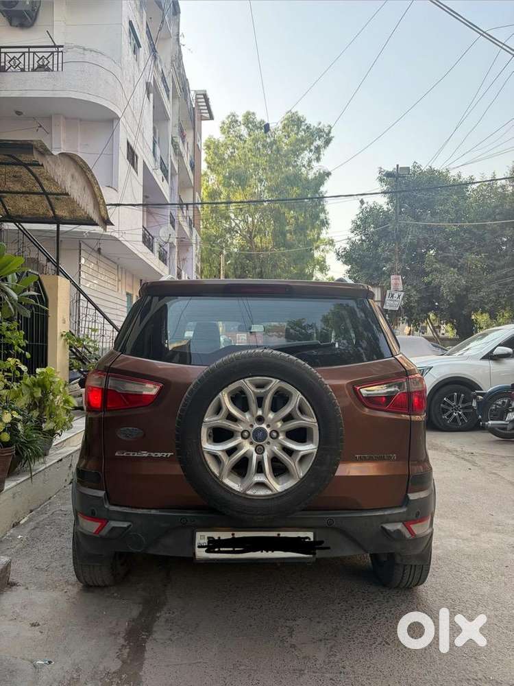 Ford Petrol Car 2016