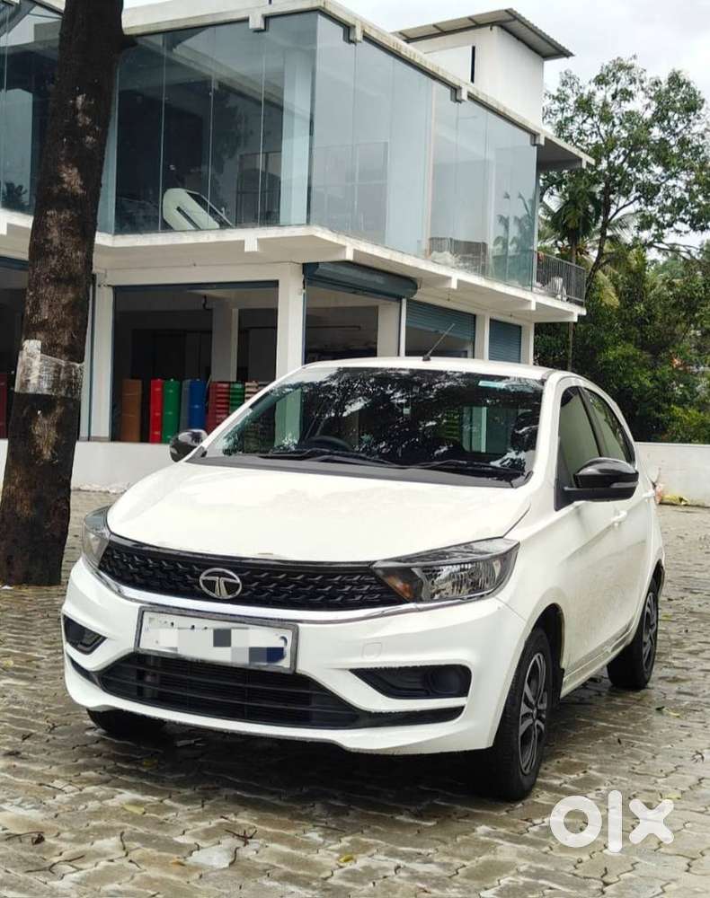 Tata Tiago 1.2 Revotron Xt (o), 2023, Petrol