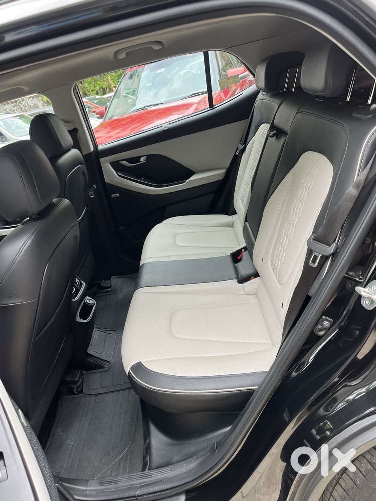 Hyundai Creta 1.6 Sx (o), 2023, Diesel