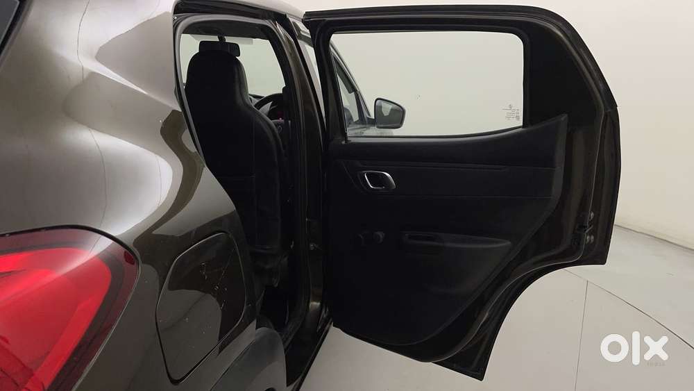 Renault Kwid 2019-ongoing 1.0 Rxt (o), 2018, Petrol