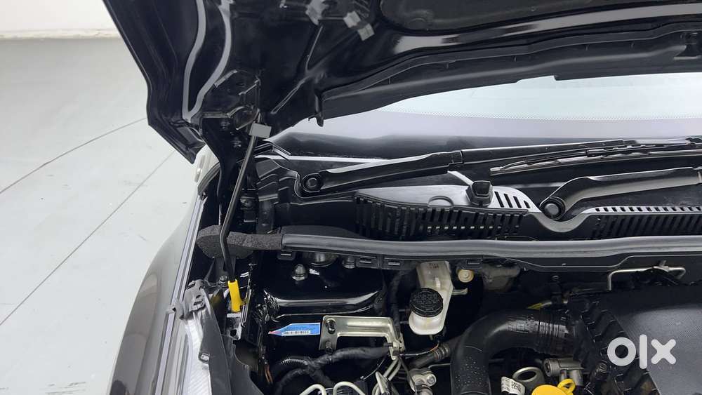 Tata Nexon 1.5 Revotorq Xza Plus (o) Dual Tone, 2022, Petrol