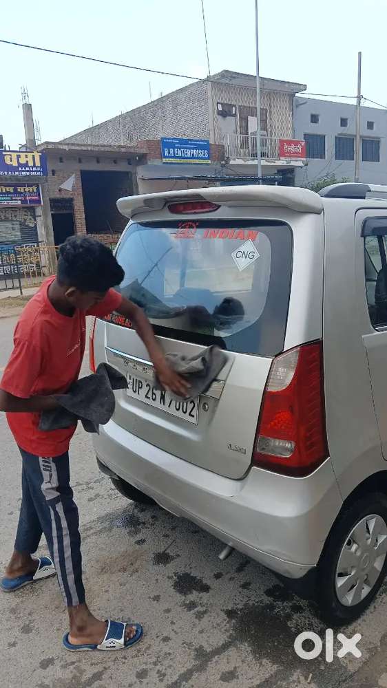 गाड़ी वेगनर बिकाऊ है 2लाख 20हजार