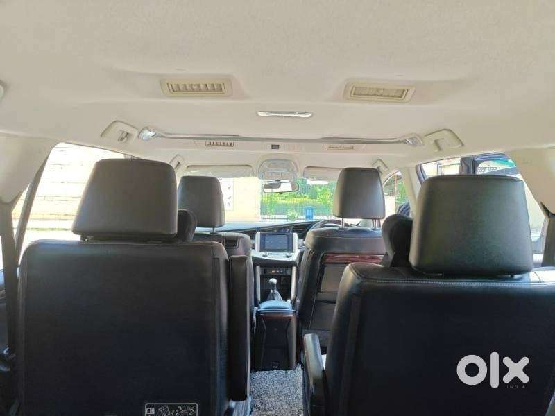 Toyota Innova Crysta Zx 2.4 Diesel 7 Seater, 2016, Diesel