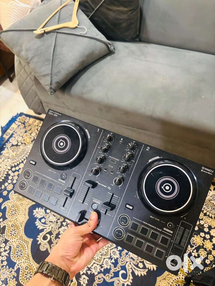Ddj 200 flx 2 controller