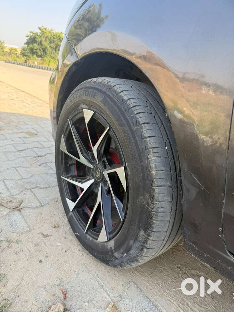 Maruti Suzuki Ertiga 2017 Petrol With Green Cng Well Maintained