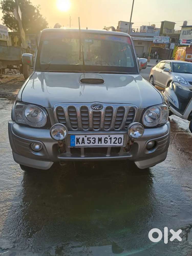Mahindra Scorpio 2007 Diesel Silver  5 Yrs Passing  1-year Insurance