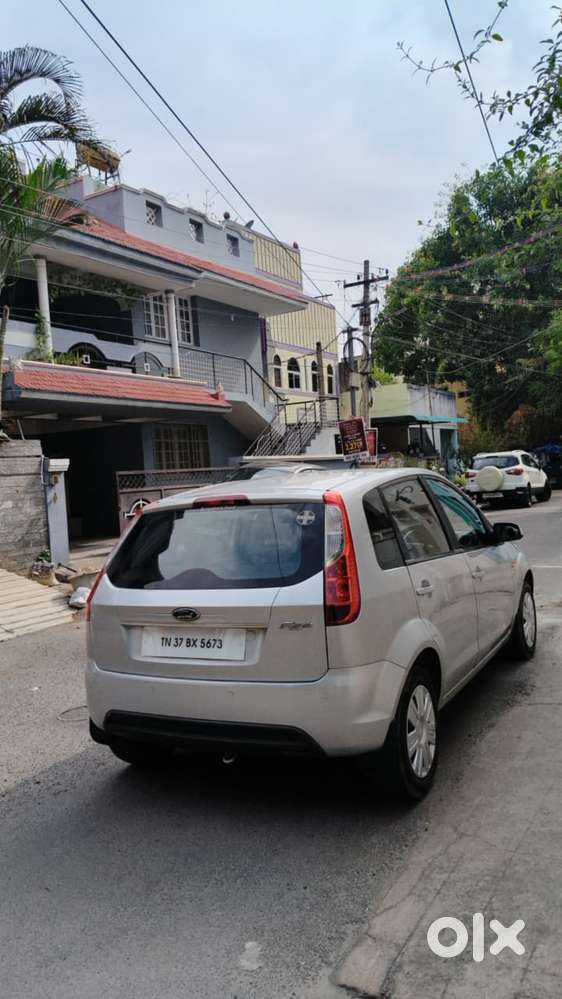 Ford Figo Petrol Zxi, 2012, Petrol
