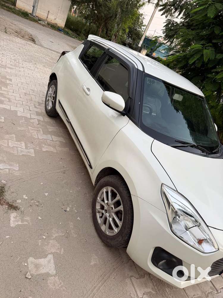 Maruti Suzuki Swift Vxi + Manual, 2020, Petrol
