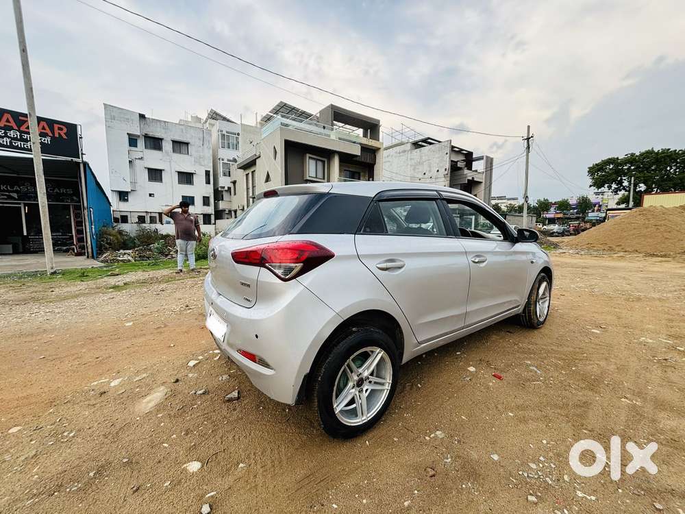 Hyundai I20 Sportz 1.2 Bs-iv, 2015, Diesel