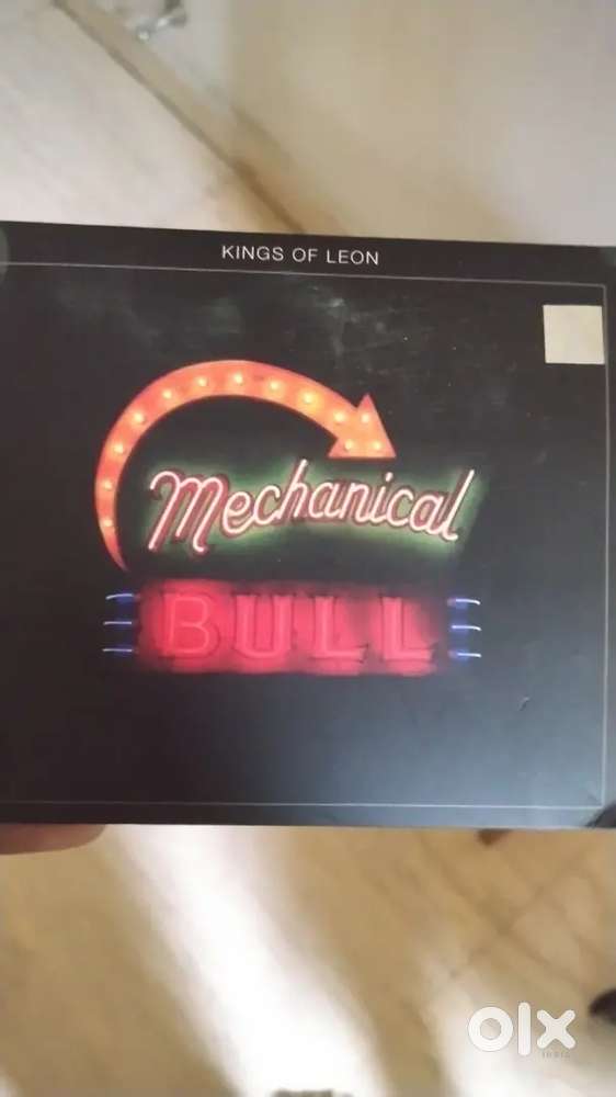 Kings of leon official mechanical bull cd