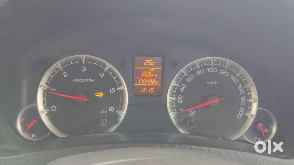 Maruti Suzuki Swift Dzire Zdi, 2016, Diesel