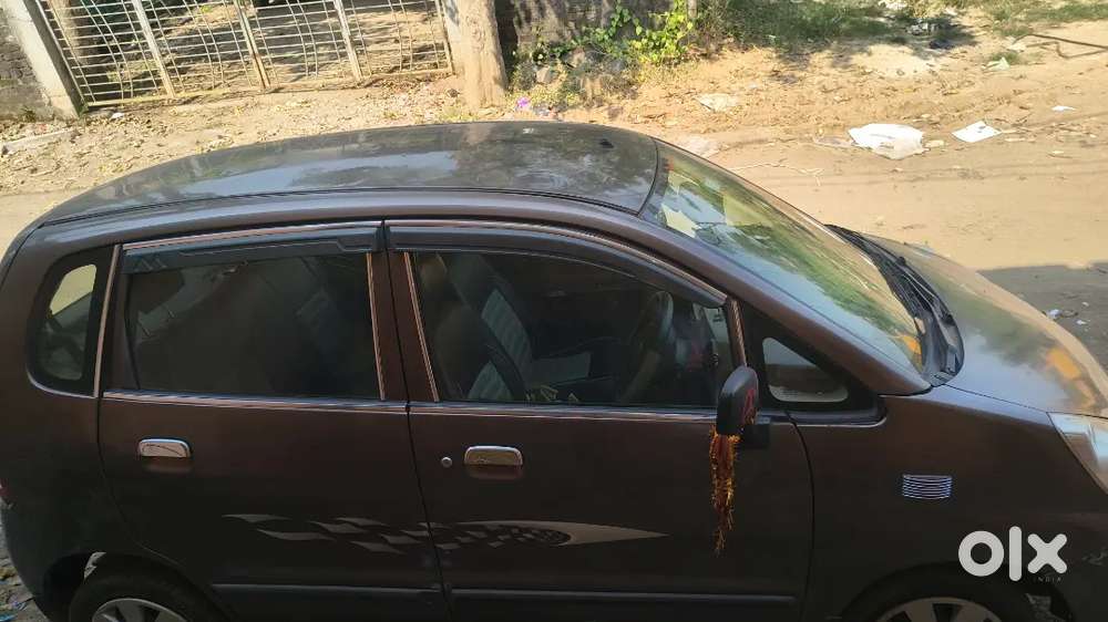 Maruti Suzuki Estilo Lxi 2011