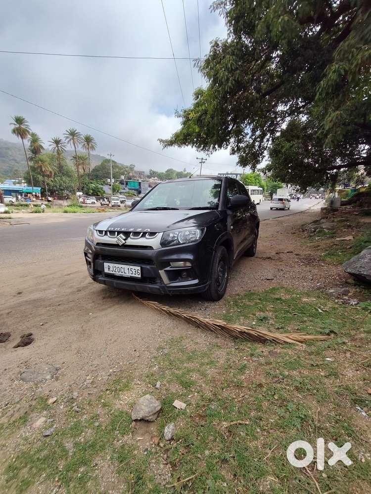 2nd Owner Maruti Brezza 2017