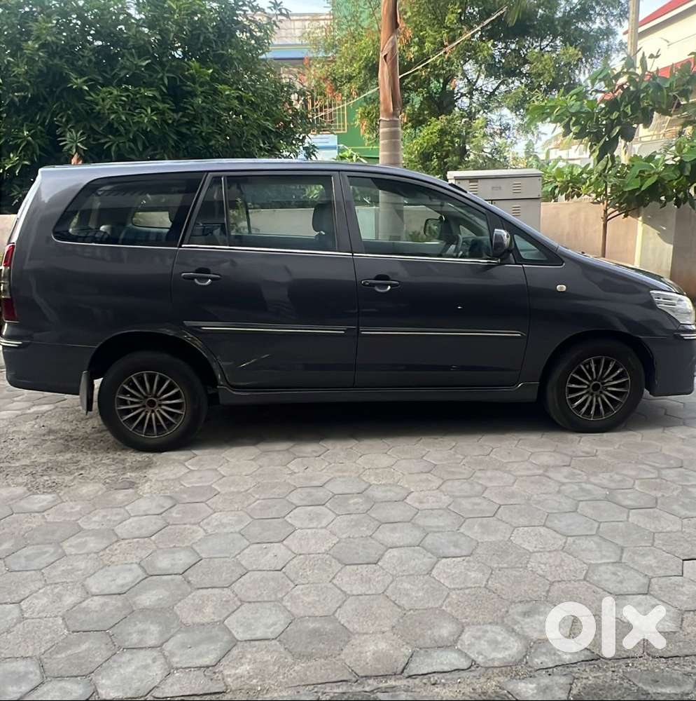 2012 Model 2013 Reg Innova Diesel Manual 2.5 G E4