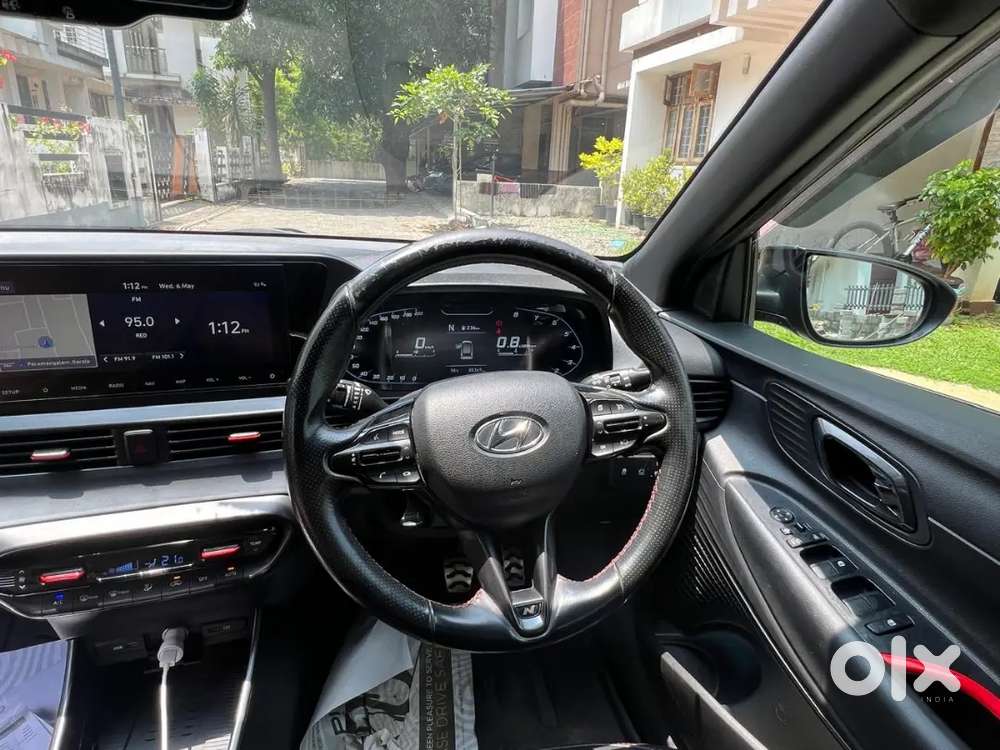 Hyundai I20 2022 Petrol 85000 Km Driven.