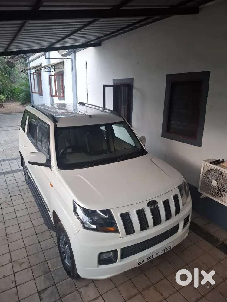 Suv 7 Seater 
Mahindra Tuv T10
