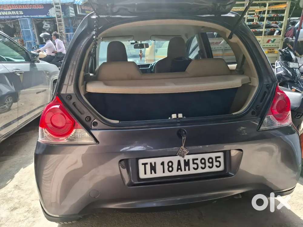 Honda Brio Petrol Mt 2017