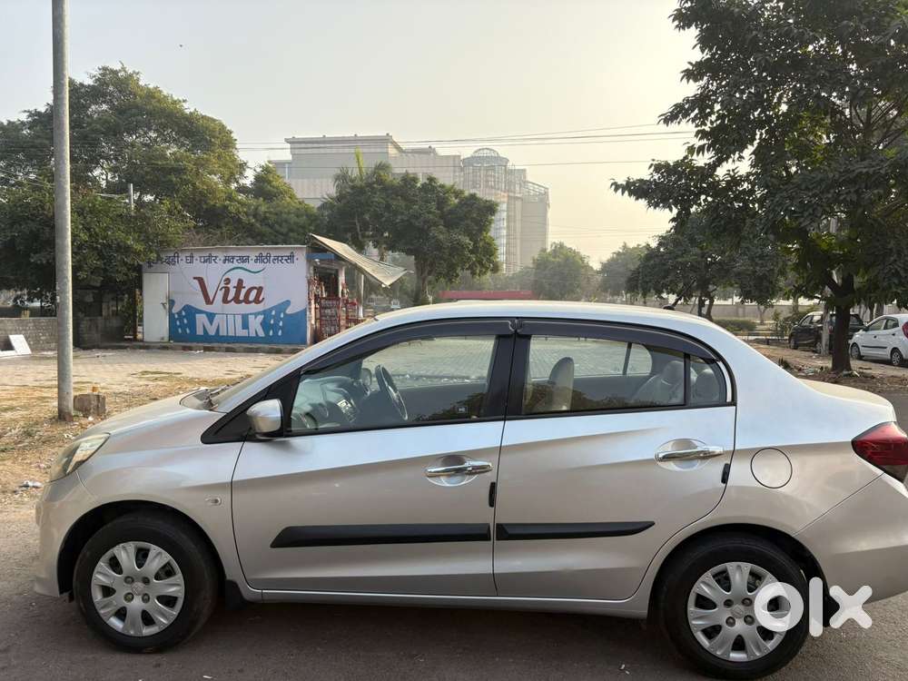 Honda Amaze Ace Edition Petrol, 2014, Petrol