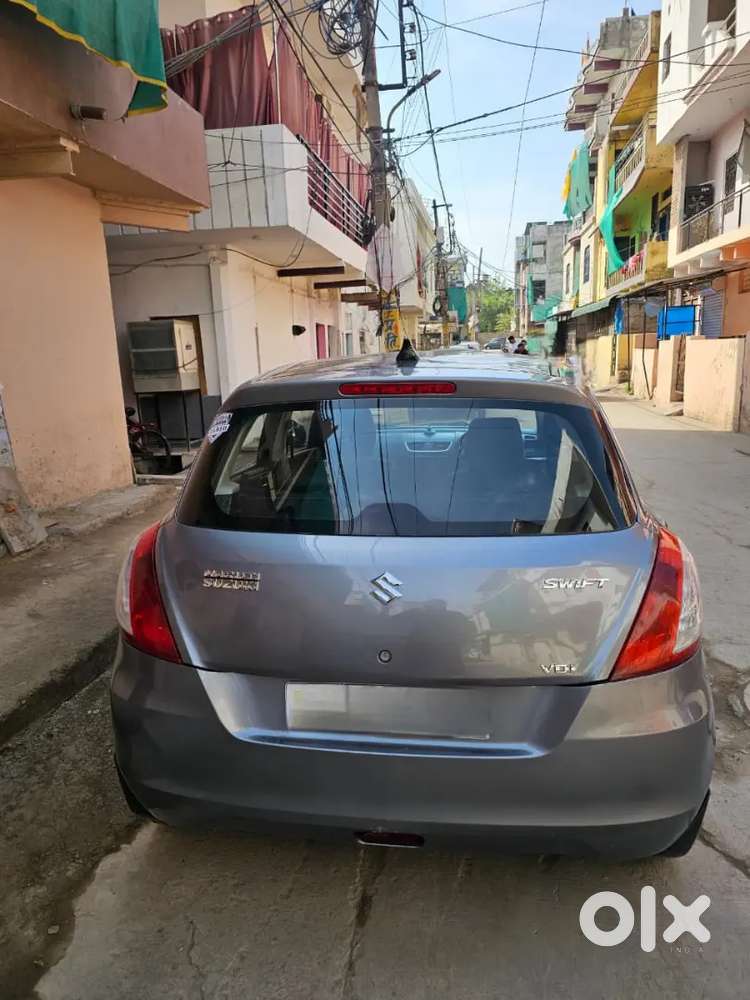 Maruti Suzuki Swift 2013 Diesel 90000 Km Driven