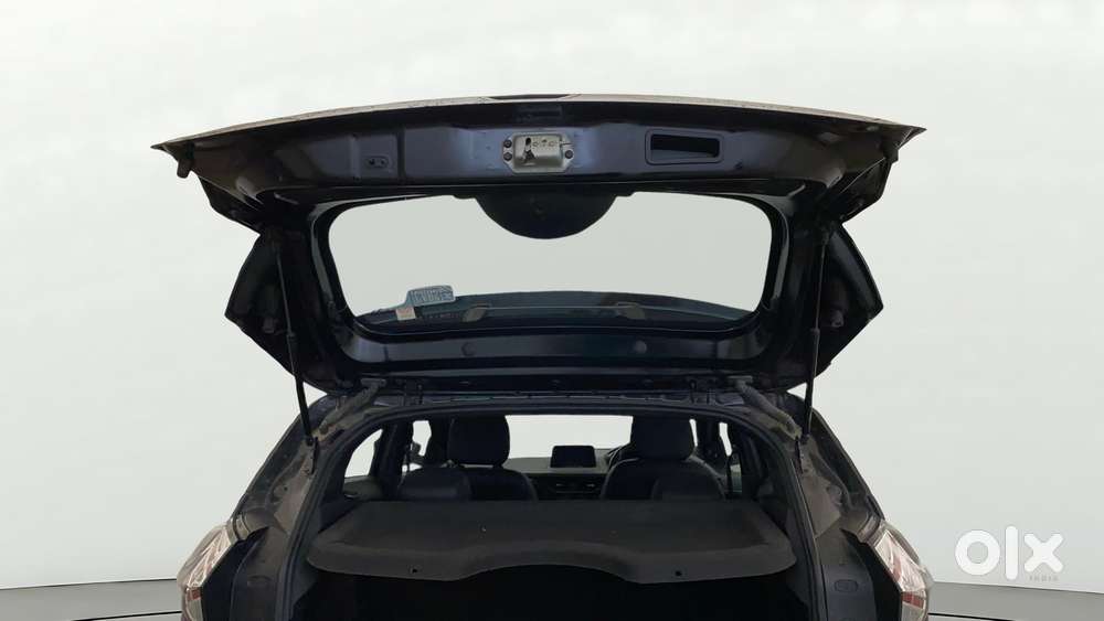 Tata Nexon 1.5 Revotorq Xz Plus (l) Dark Edition, 2021, Petrol