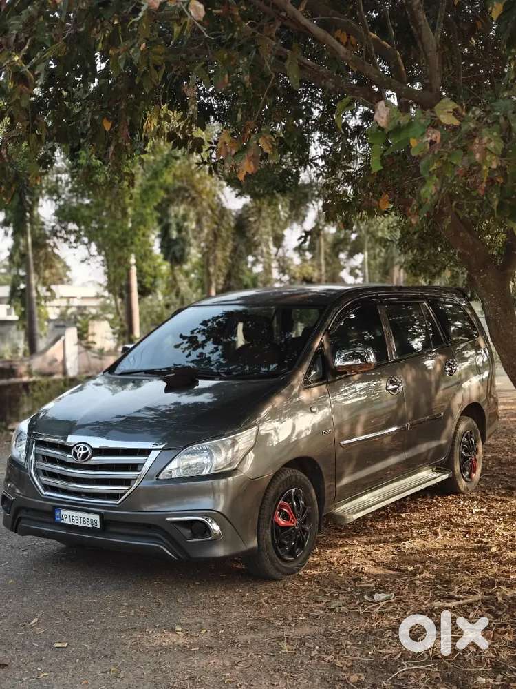 Toyota Innova G4 8 Str 2014