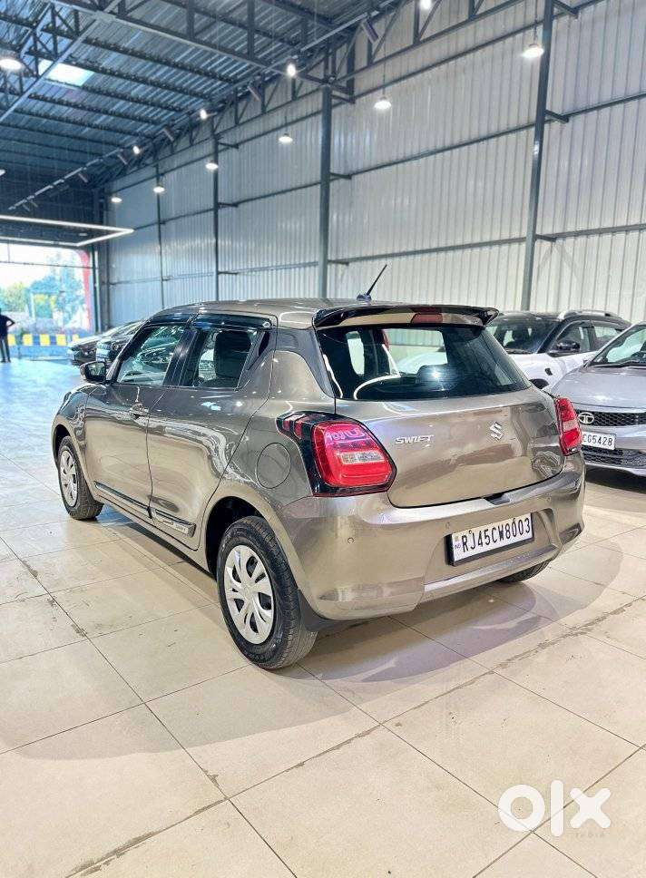 Maruti Suzuki Swift Vxi, 2023, Petrol