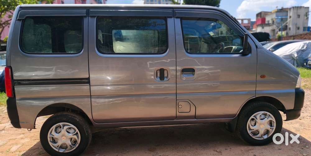 Maruti Suzuki Eeco 5 Seater Ac, 2017, Petrol