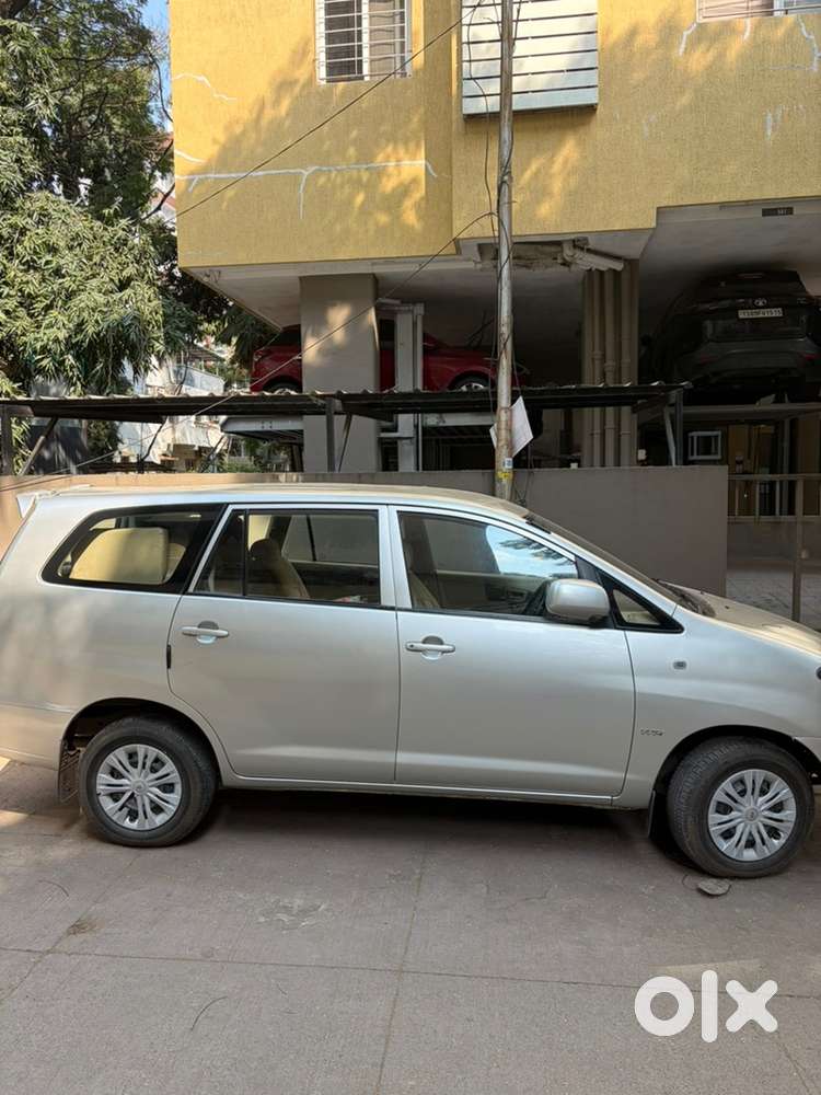 Toyota Innova Petrol Manual 2005