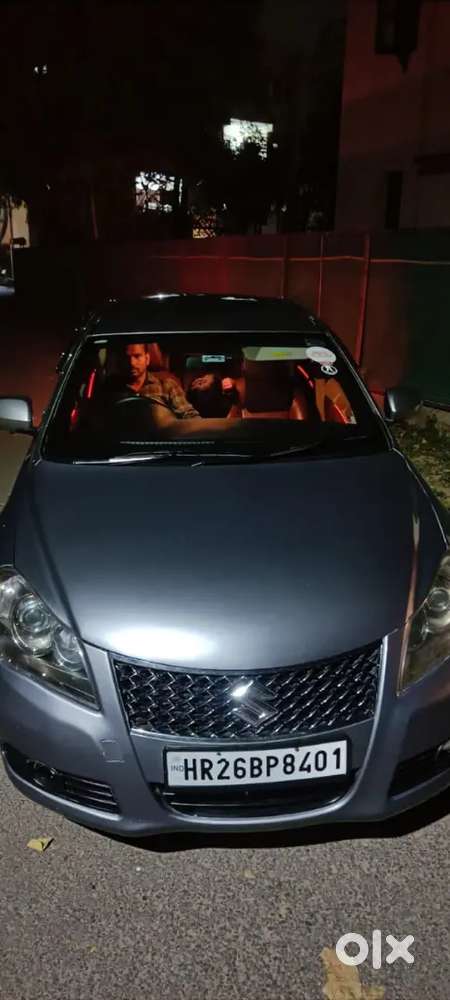 Maruti Suzuki Kizashi 2013 Petrol 80000 Km Driven