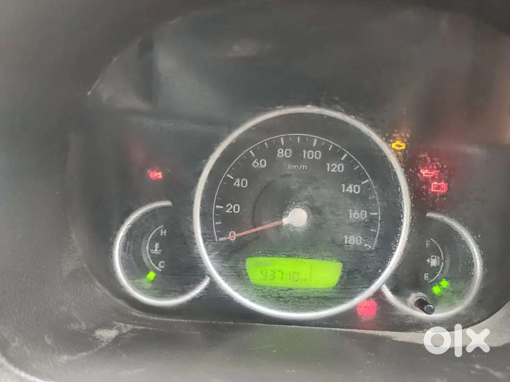 Hyundai Eon 2011 Petrol Well Maintained