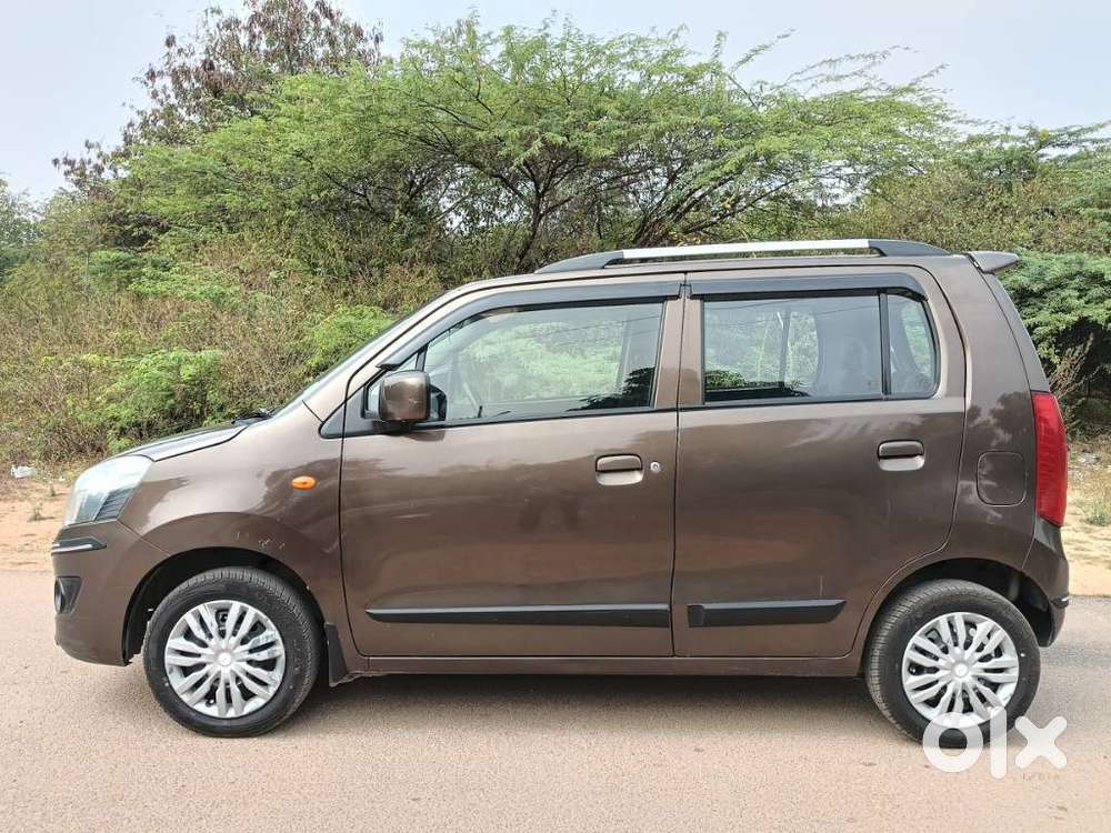 Maruti Suzuki Wagon R Amt Vxi Plus, 2018, Petrol