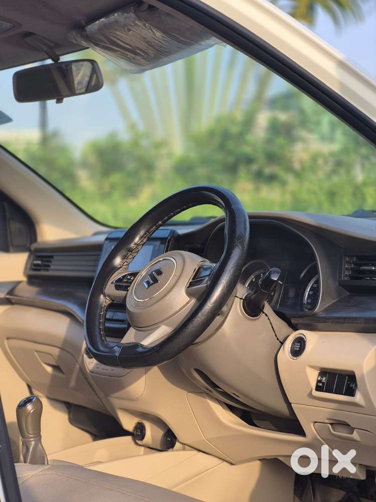 Maruti Suzuki Ertiga Zxi (o) Cng [2022-2023], 2022, Cng & Hybrids