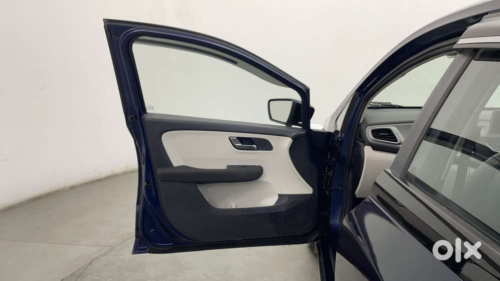 Tata Altroz 1.2 Xz I-turbo, 2022, Petrol