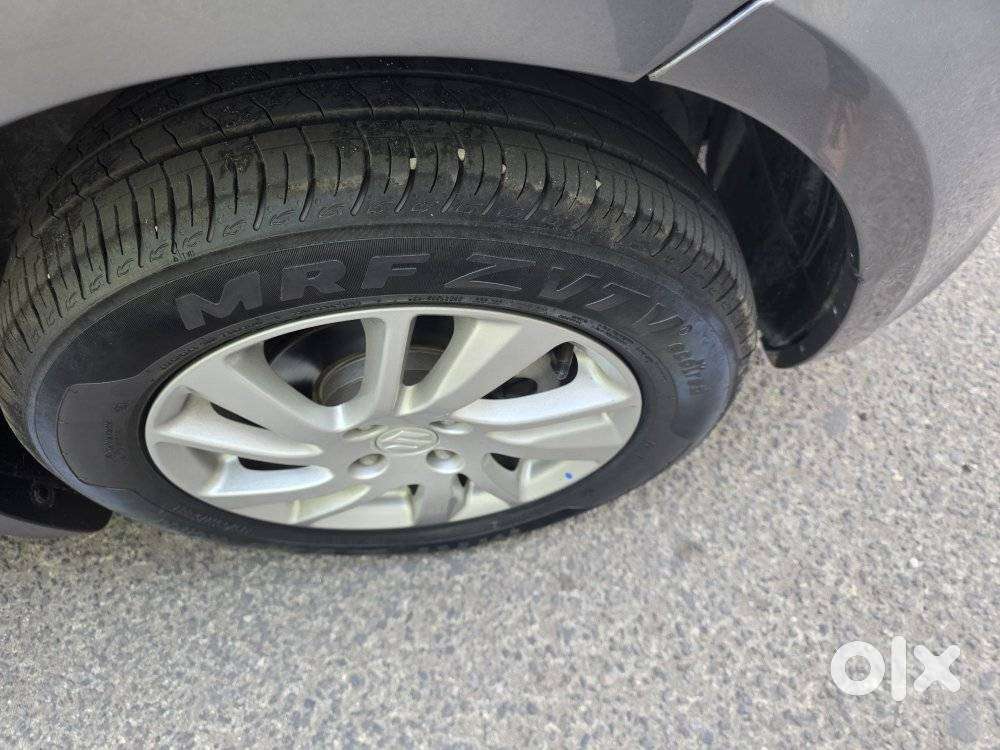 Maruti Suzuki Swift Vvt Zxi, 2015, Petrol