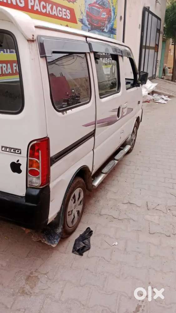 Maruti Suzuki Eeco 2017