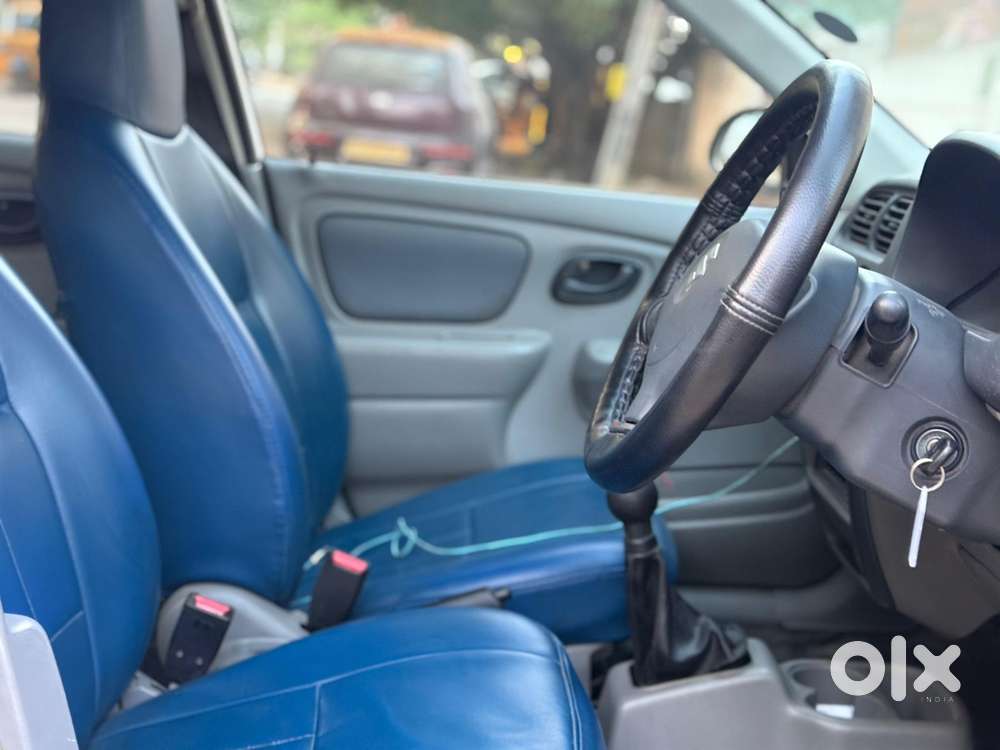 Maruti Suzuki Alto K10 2010-2014 Lxi, 2011, Petrol