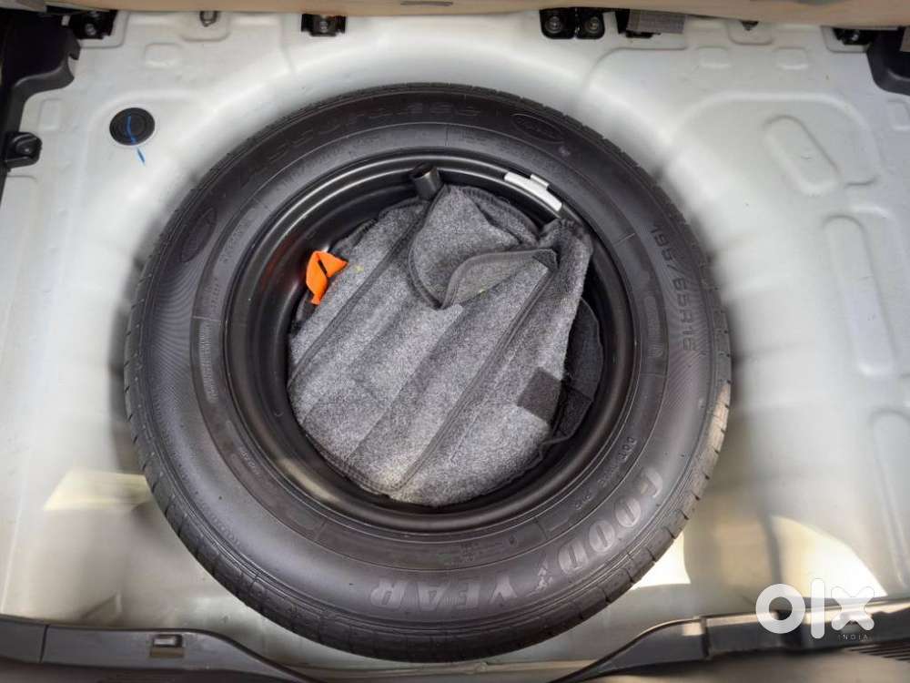Hyundai Venue S 1.2 Petrol, 2023, Petrol
