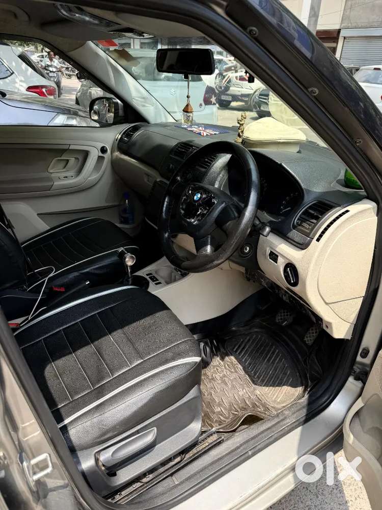 Skoda Fabia 2010 Diesel 96902 Km Driven, Bank Manager Car