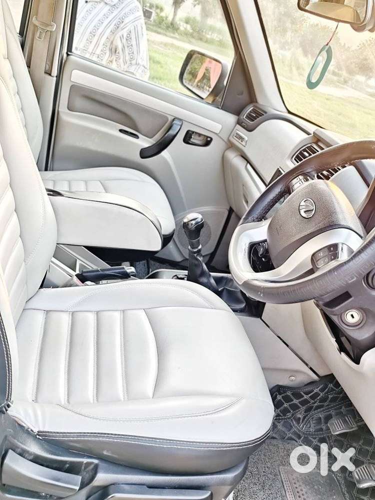 Mahindra Scorpio S10 8 Seater, 2018, Diesel