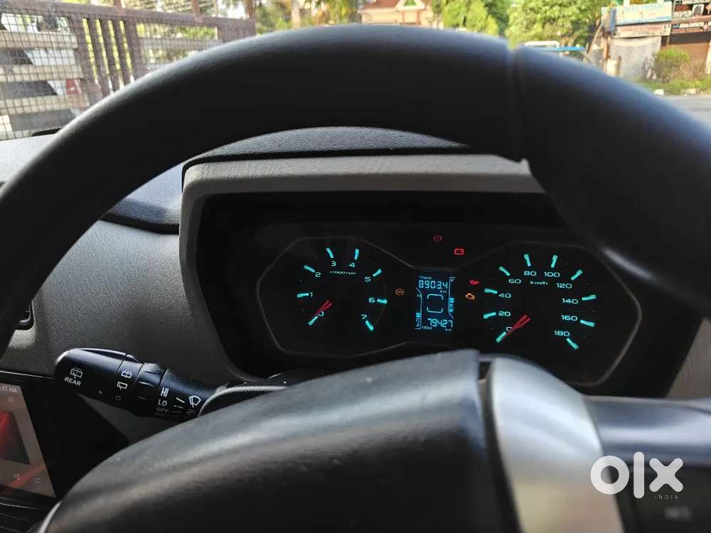 Mahindra Scorpio S10 2016 Model
