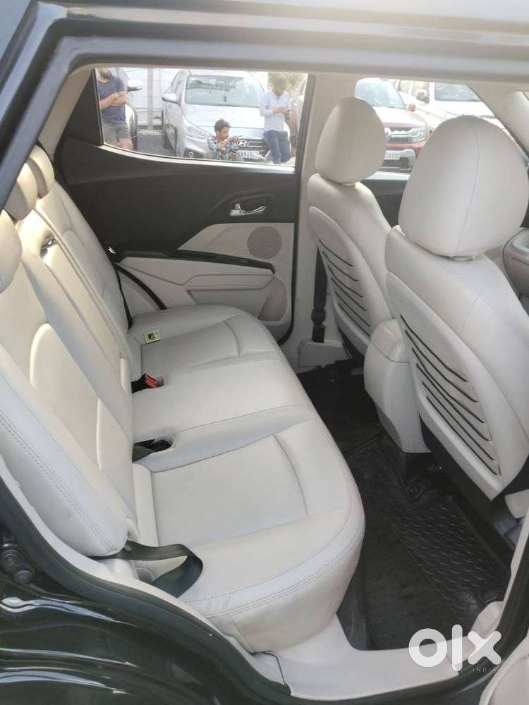 Mahindra Xuv300 W8 Option, 2021, Petrol