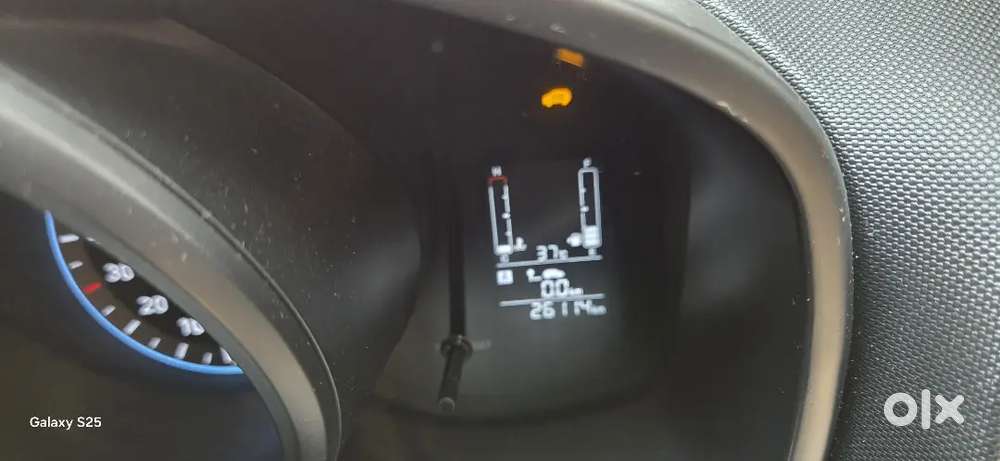 Hyundai Venue 2022 Petrol 26000 Km Driven